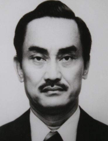 Marsekal TNI (Purn) Soewoto Soekendar